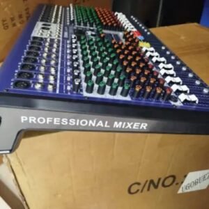 YAMAHA SIGNATURE 16 AUDIO MIXER