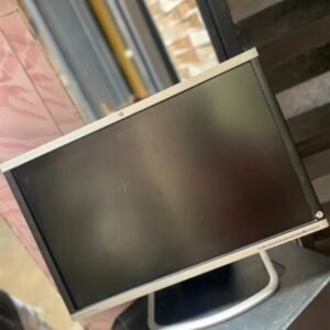 HP 24 INCHES MONITOR